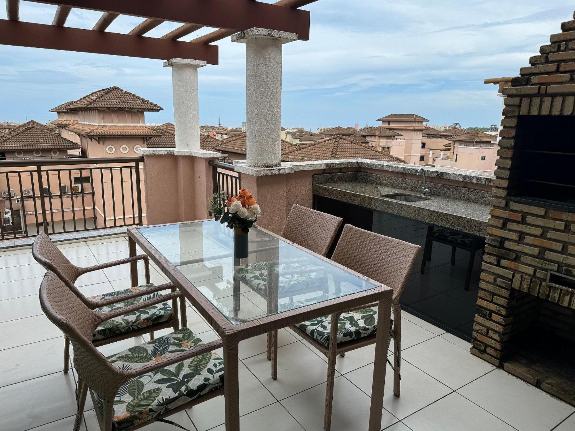 Apto. Beverlly Hills, Prox. Park Apartment