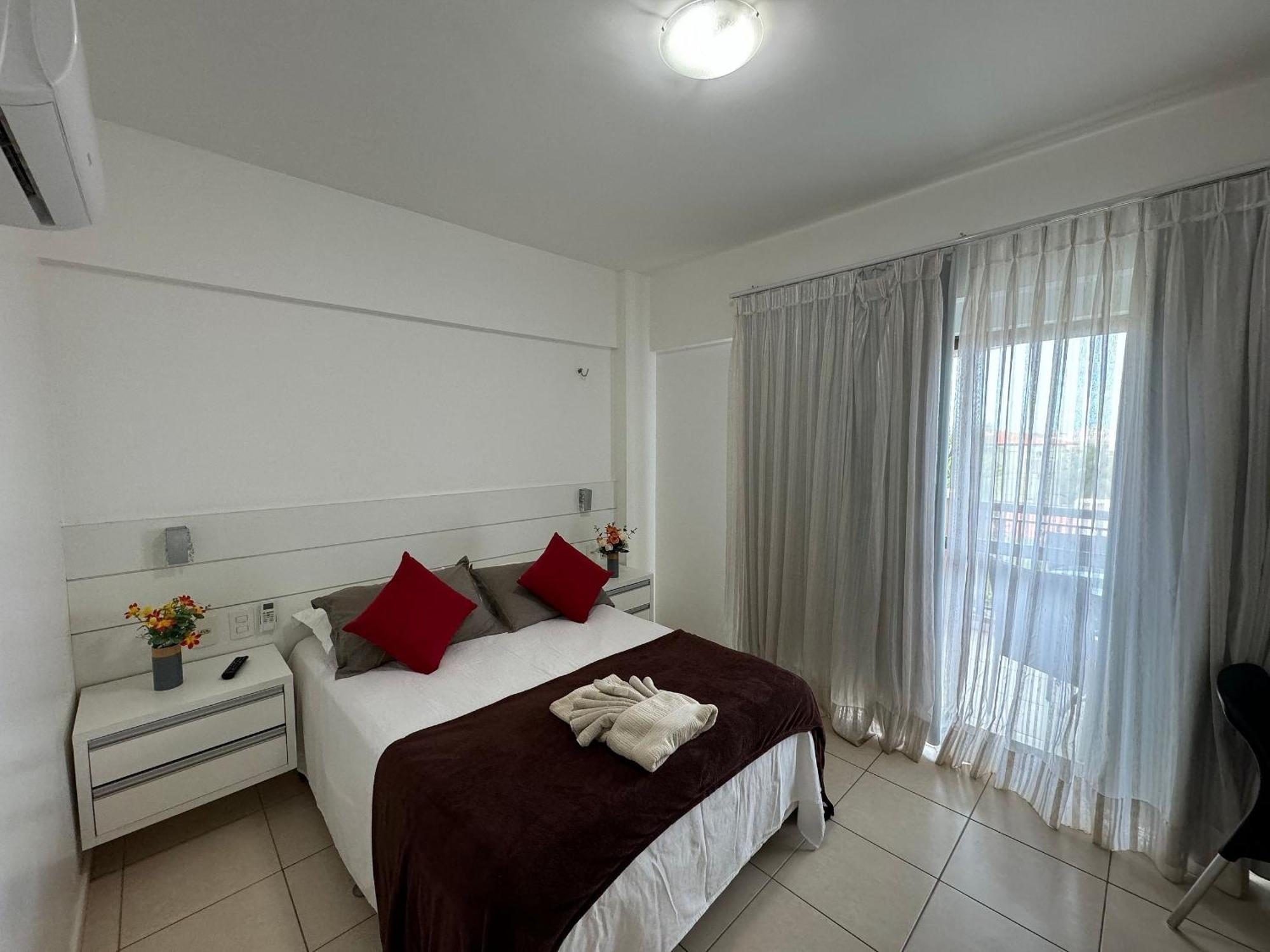 Apto. Beverlly Hills, Prox. Park Apartment