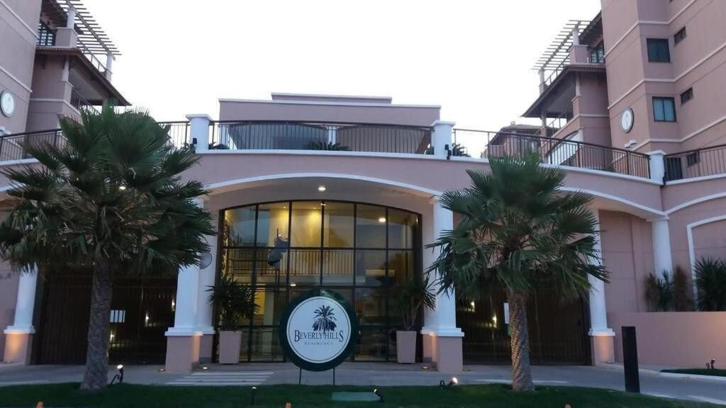 Apartment Apto. Beverlly Hills, Prox. Park