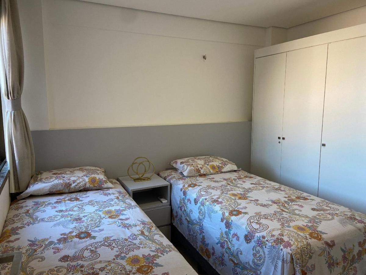 Apto. Beverlly Hills, Prox. Park * Aquiraz